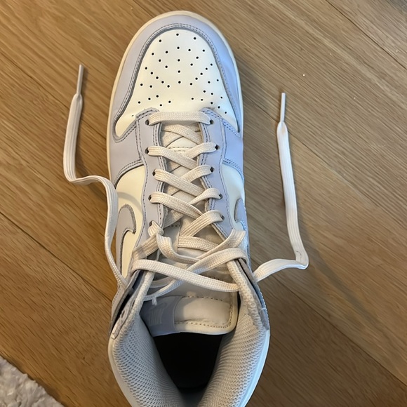 Nike high top dunks in blue/cream - Picture 3 of 4